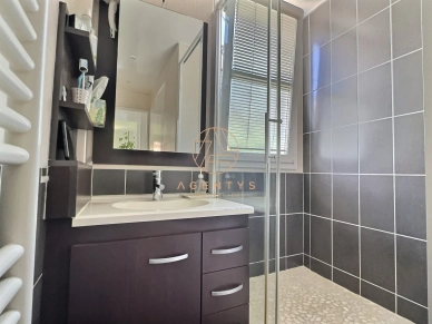 Appartement à vendre 2 pièces de 43 m² à Saint-Maur-des-Fossés
