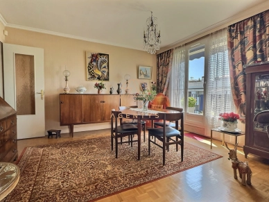 Appartement à vendre 4 pièces de 77,04 m² à Saint-Maur-des-Fossés