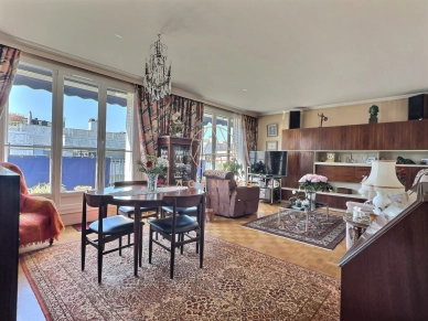 Appartement à vendre 4 pièces de 77,04 m² à Saint-Maur-des-Fossés