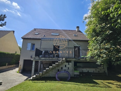 Maison à vendre 6 pièces de 130 m² à Pontault-Combault