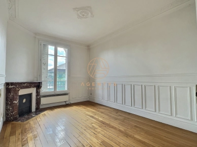 Appartement à vendre 2 pièces de 44,15 m² à Saint-Maur-des-Fossés