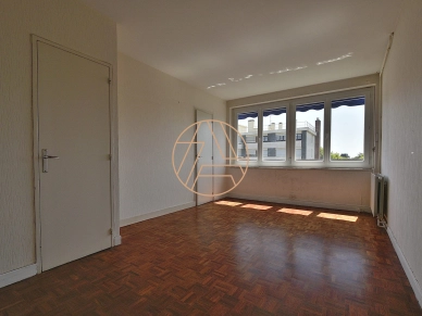 Appartement à vendre 2 pièces de 37 m² à Saint-Maur-des-Fossés