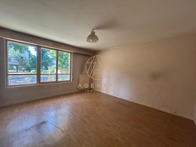 Appartement à vendre 2 pièces de 53 m² à Nogent-sur-Marne