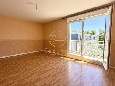 Appartement à vendre 2 pièces de 51 m² à Le Plessis-Trévise