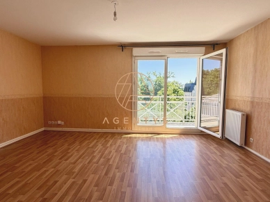 Appartement à vendre 2 pièces de 51 m² à Le Plessis-Trévise