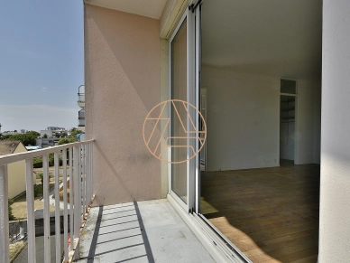 Appartement à vendre 1 pièces de 31 m² à Saint-Maur-des-Fossés