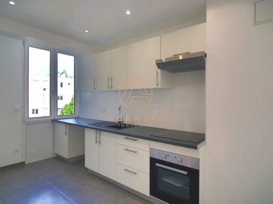 Appartement à louer 4 pièces de 66,82 m² à Le Plessis-Trévise