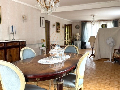 Maison à vendre 6 pièces de 172 m² à Le Plessis-Trévise