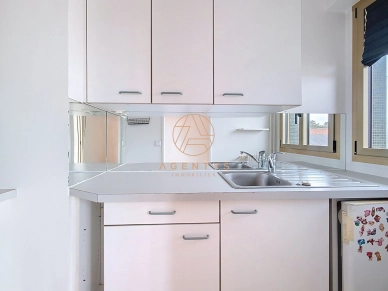Appartement à vendre 1 pièces de 28,51 m² à Saint-Maur-des-Fossés