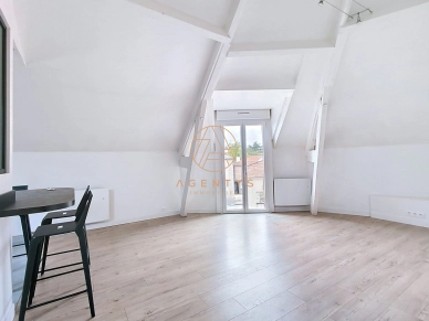 Appartement à vendre 2 pièces de 40,71 m² à Saint-Maur-des-Fossés