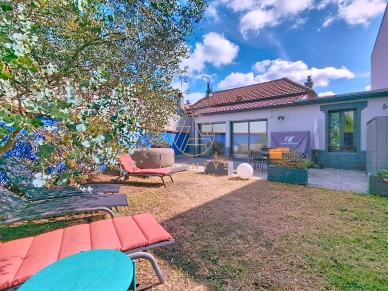 Maison à vendre 6 pièces de 117,38 m² à Saint-Maur-des-Fossés