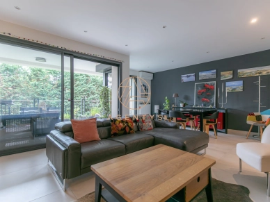 Appartement à vendre 4 pièces de 84 m² à Saint-Maur-des-Fossés