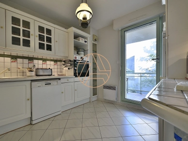 Appartement à vendre 3 pièces de 86 m² à Saint-Maur-des-Fossés