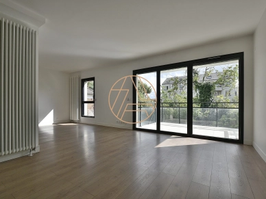 Appartement à vendre 4 pièces de 91,48 m² à Saint-Maur-des-Fossés