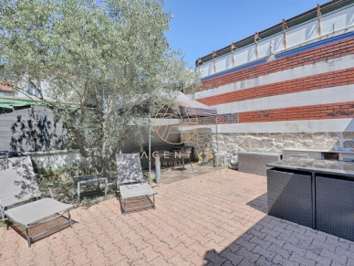 Maison à vendre 6 pièces de 150 m² à Saint-Maur-des-Fossés