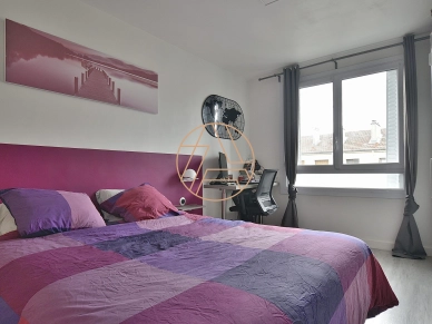 Appartement à vendre 3 pièces de 65 m² à Créteil