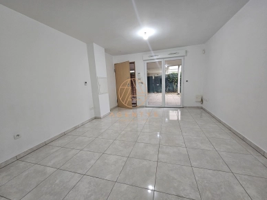 Appartement à vendre 3 pièces de 50 m² à Le Plessis-Trévise