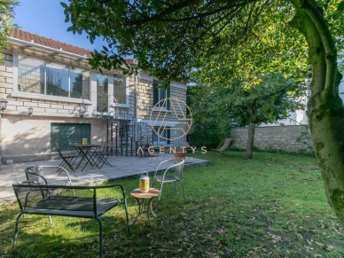 Maison à vendre 7 pièces de 193,1 m² à Saint-Maur-des-Fossés