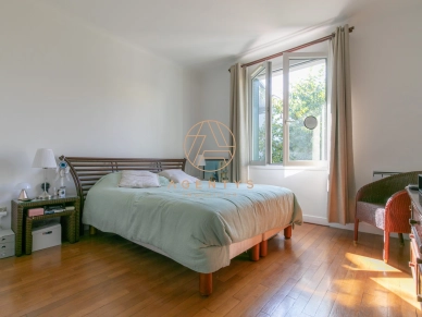 Maison à vendre 7 pièces de 193,1 m² à Saint-Maur-des-Fossés