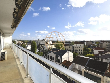 Appartement à vendre 6 pièces de 150 m² à Saint-Maur-des-Fossés