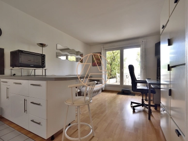 Appartement à vendre 1 pièces de 23,97 m² à Saint-Maur-des-Fossés