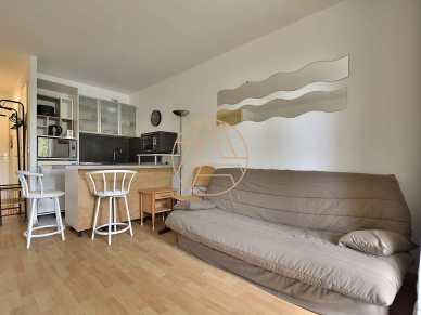 Appartement à vendre 1 pièces de 23,97 m² à Saint-Maur-des-Fossés