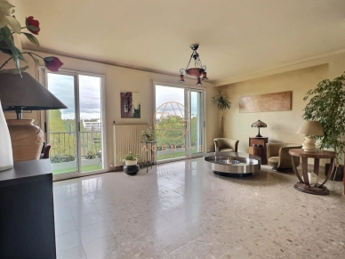 Appartement à vendre 3 pièces de 53,38 m² à Saint-Maur-des-Fossés