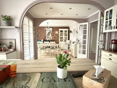 Maison à vendre 8 pièces de 157 m² à Boissy-Saint-Léger