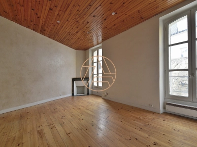 Appartement à vendre 2 pièces de 38,9 m² à Saint-Maur-des-Fossés