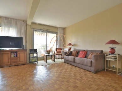 Appartement à vendre 3 pièces de 69 m² à Saint-Maur-des-Fossés