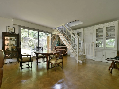 Appartement à vendre 6 pièces de 123 m² à Saint-Maur-des-Fossés