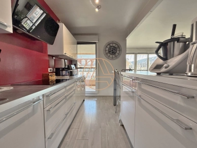 Appartement à vendre 3 pièces de 69,52 m² à Saint-Maur-des-Fossés