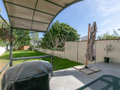 Maison à vendre 5 pièces de 97 m² à Saint-Maur-des-Fossés