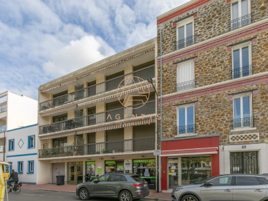 Appartement à vendre 2 pièces de 43 m² à Saint-Maur-des-Fossés