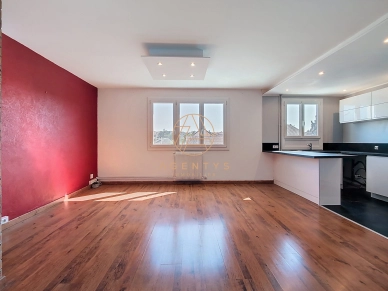 Appartement à vendre 2 pièces de 44 m² à Saint-Maur-des-Fossés