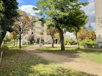 Appartement à vendre 4 pièces de 75,38 m² à Saint-Maur-des-Fossés