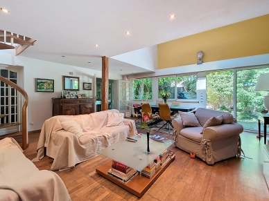 Maison à vendre 6 pièces de 104,17 m² à Saint-Maur-des-Fossés