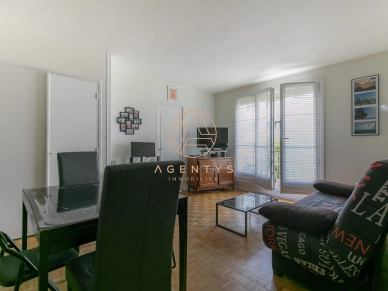 Appartement à vendre 2 pièces de 42 m² à Saint-Maur-des-Fossés