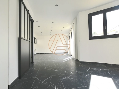 Maison à vendre 6 pièces de 90 m² à Saint-Maur-des-Fossés