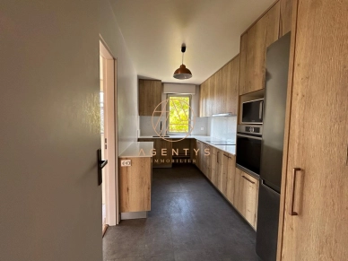 Appartement à louer 4 pièces de 103,9 m² à Nogent-sur-Marne