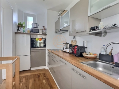 Appartement à vendre 3 pièces de 53,6 m² à Paris