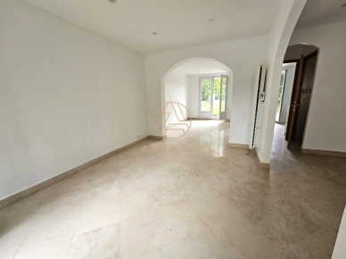 Maison à vendre 4 pièces de 78 m² à Le Plessis-Trévise