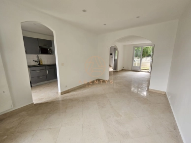 Maison à vendre 4 pièces de 78 m² à Le Plessis-Trévise