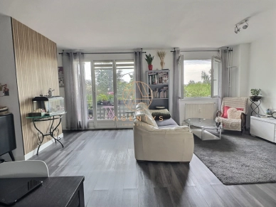 Appartement à vendre 3 pièces de 63 m² à Saint-Maur-des-Fossés