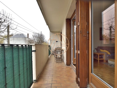 Appartement à vendre 3 pièces de 70,71 m² à Saint-Maur-des-Fossés