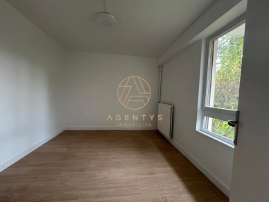 Appartement à vendre 2 pièces de 53 m² à Nogent-sur-Marne