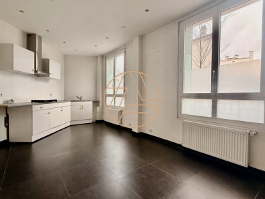 Appartement à louer 2 pièces de 40 m² à Saint-Maur-des-Fossés