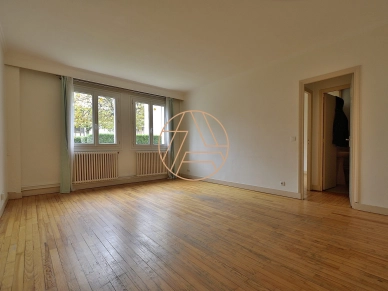 Appartement à vendre 2 pièces de 55,62 m² à Nogent-sur-Marne