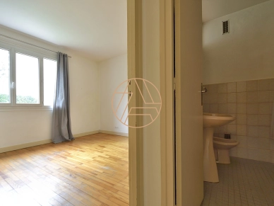 Appartement à vendre 2 pièces de 55,62 m² à Nogent-sur-Marne