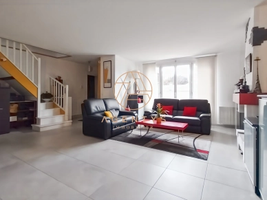 Maison à vendre 8 pièces de 175 m² à Le Plessis-Trévise